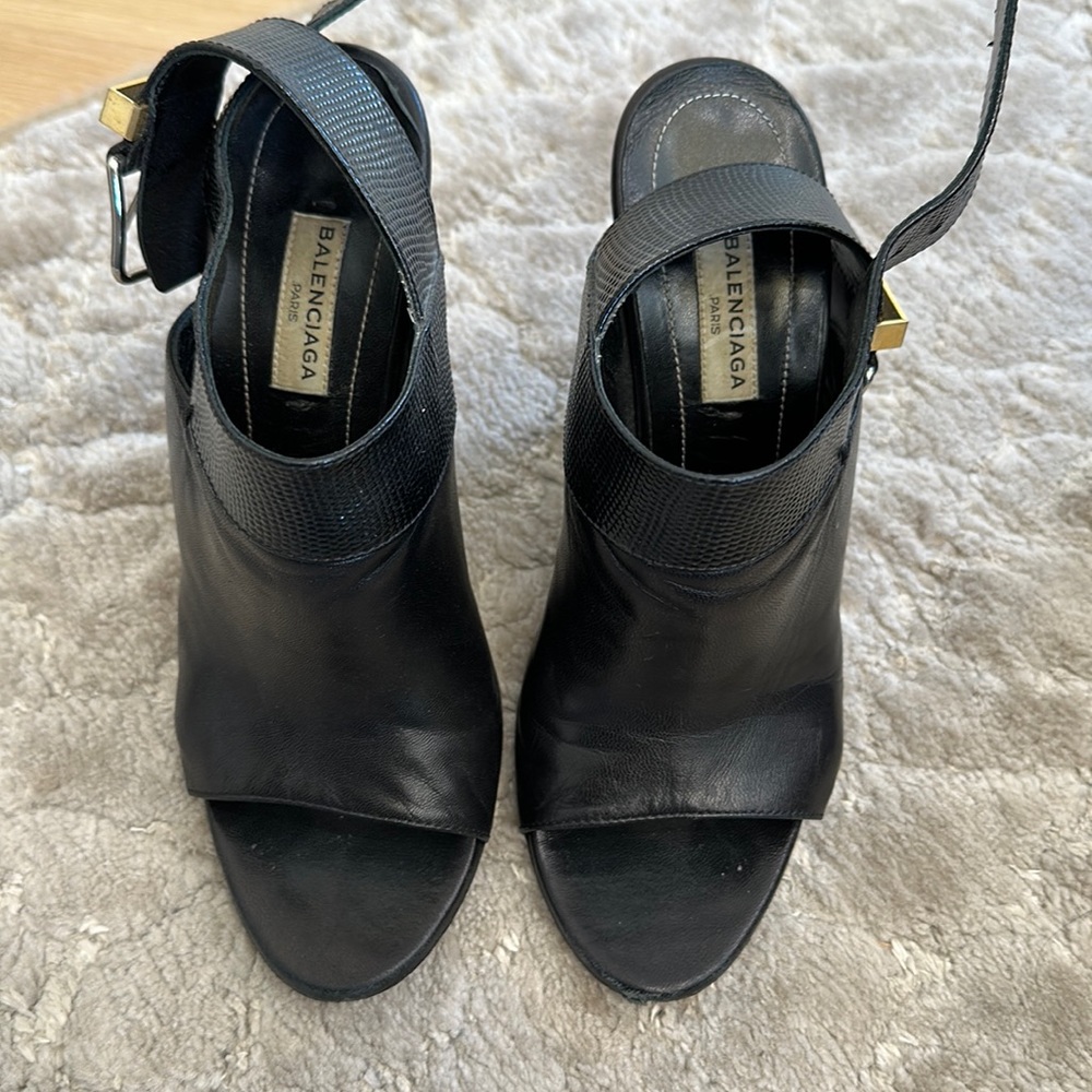 Balenciaga peep toe sandals